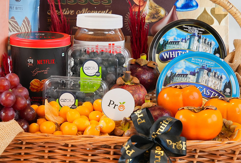 Exotic Fruits & Gourmet Delights Basket
