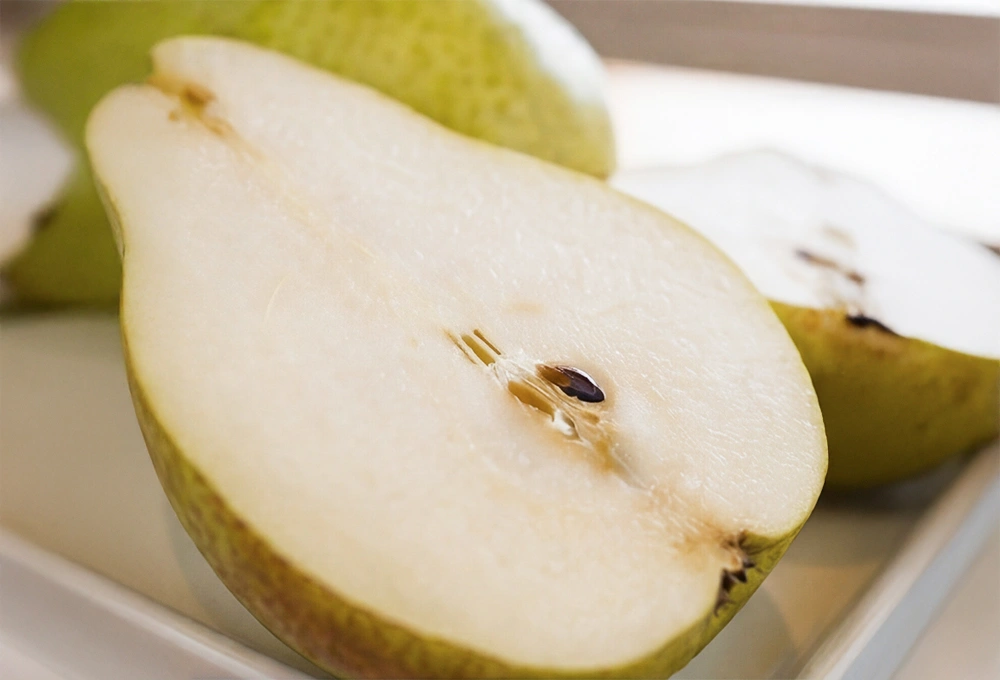 vermont beauty pear premium fruit online Mumbai