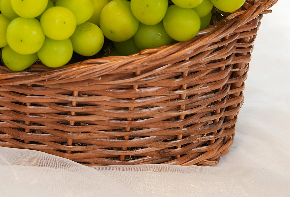 Mixed Fruit Basket - Apples, Pears & Grapes