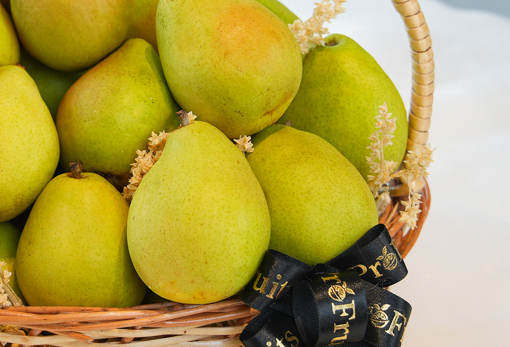 Exotic Apple & Pear Gift Basket (Washington Basket V2)