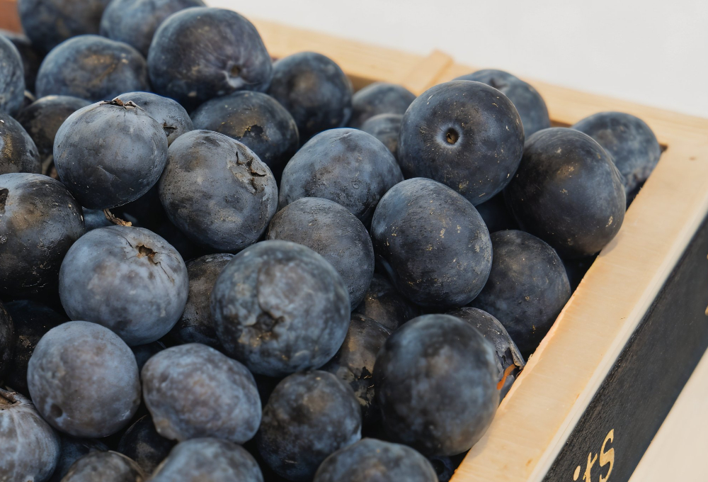 Premium Duo Berry Tray – Red Currants & Blueberries