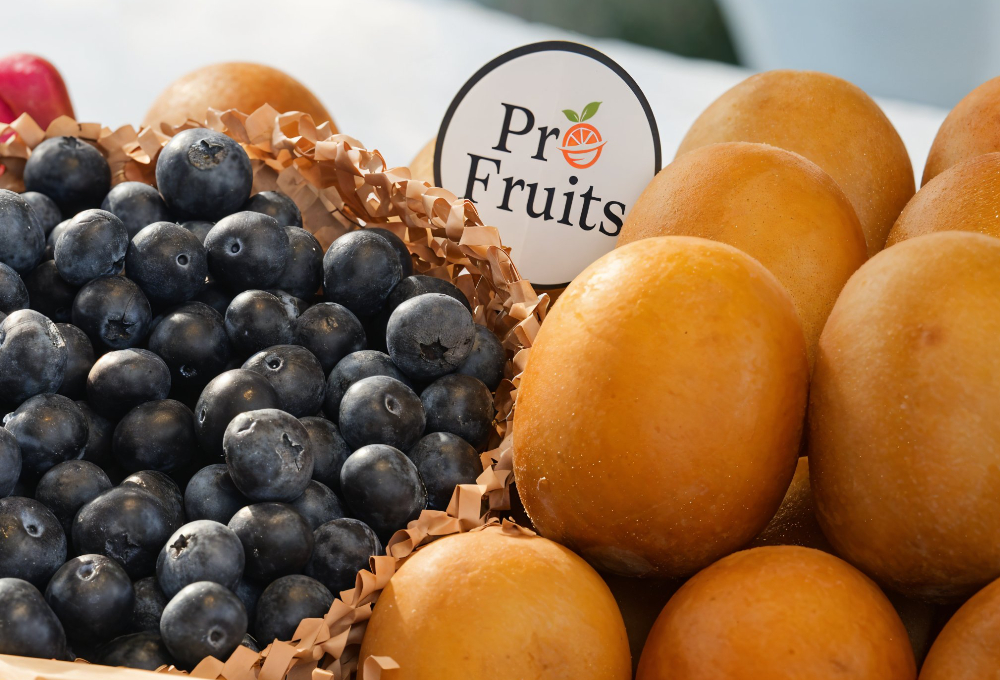 Exotic Berry, Dragon Fruit & Golden Kiwi Tray