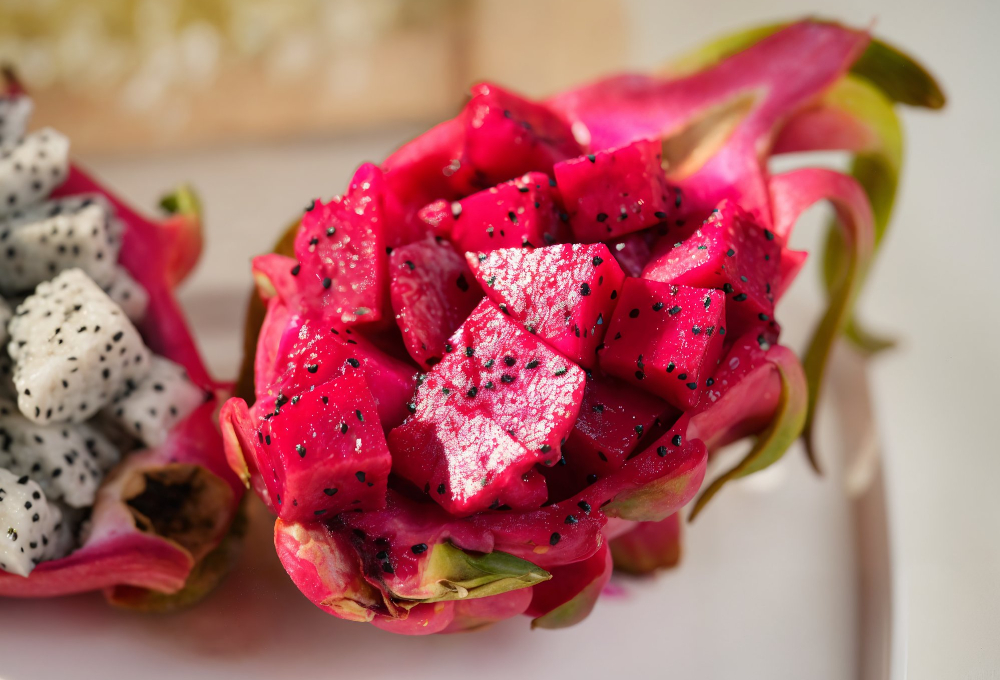 red-white-dragon-fruit-tray