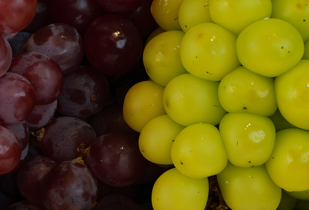 The Signature Grape Tray