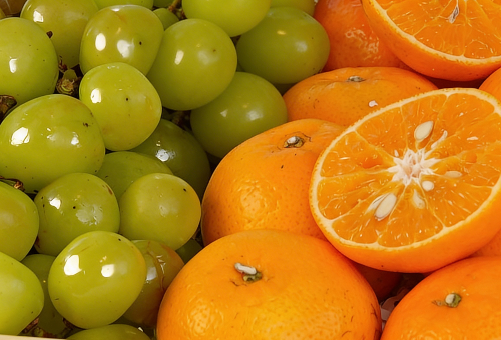 Shine Muscat & Mandarin Gourmet Fruit Tray