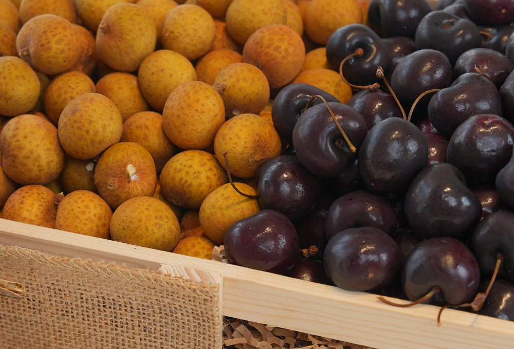 Longan & Cherry Royal Harvest Tray