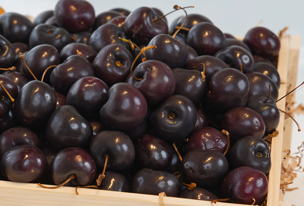 Longan & Cherry Royal Harvest Tray