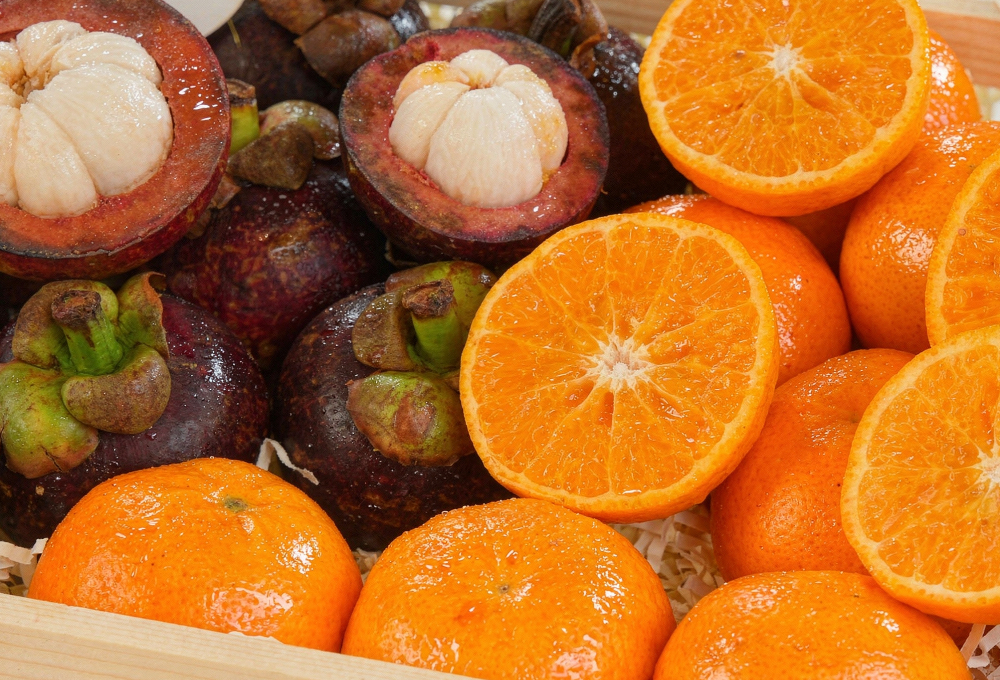 Mangosteen & Mandarin Imperial Harvest Tray