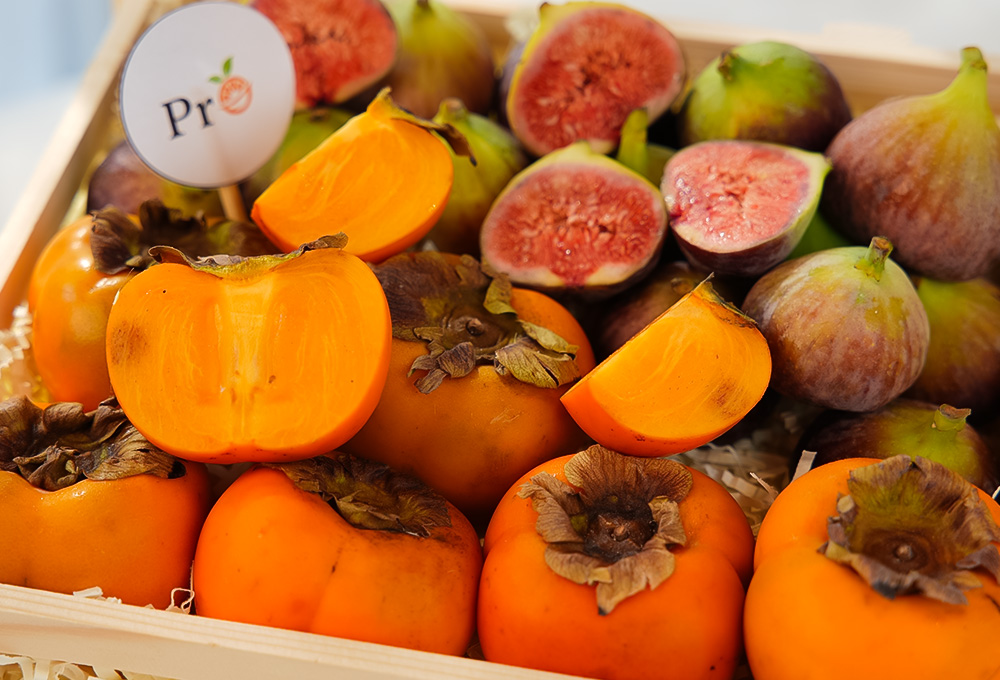Exotic Fruit Basket - Persimmon, Figs & Gold Kiwi