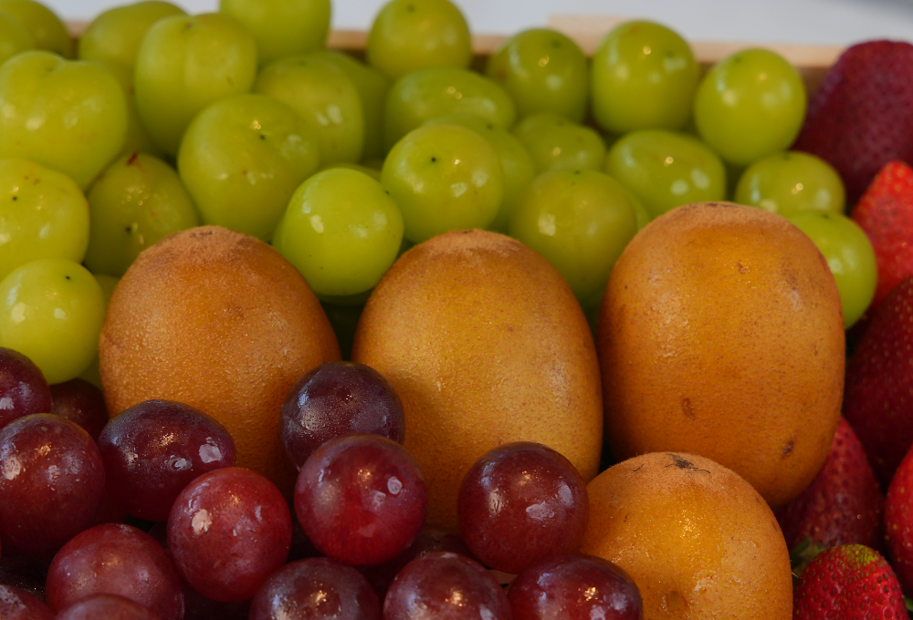 Zespri & Muscat Premium Berry Harvest Tray