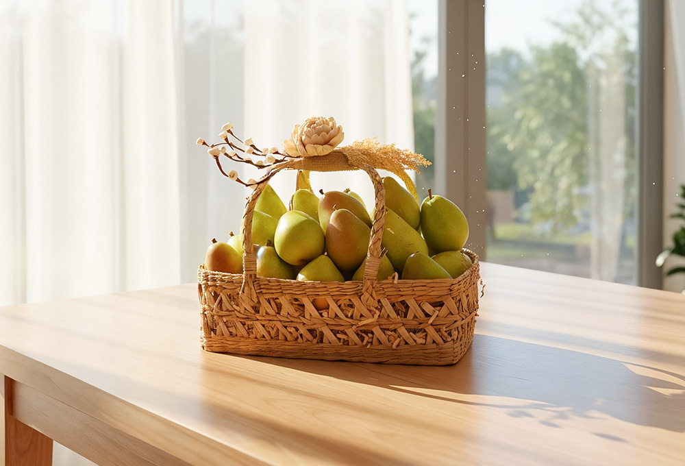 Fresh Washington Pear Basket