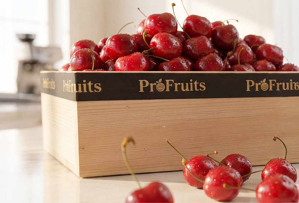 The Scarlet USA Cherry Prestige Box